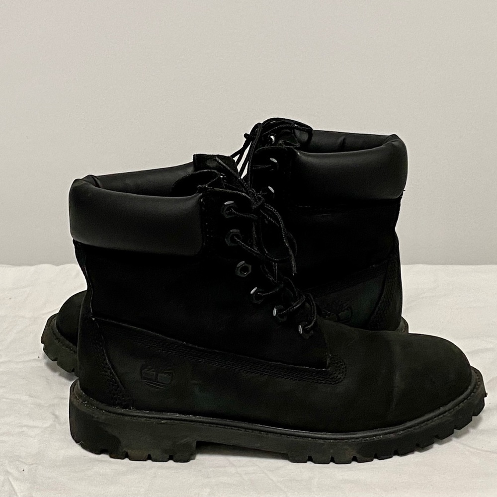 TIMBERLAND 6" Premium Boots Leather Suede Black Boy Size 6